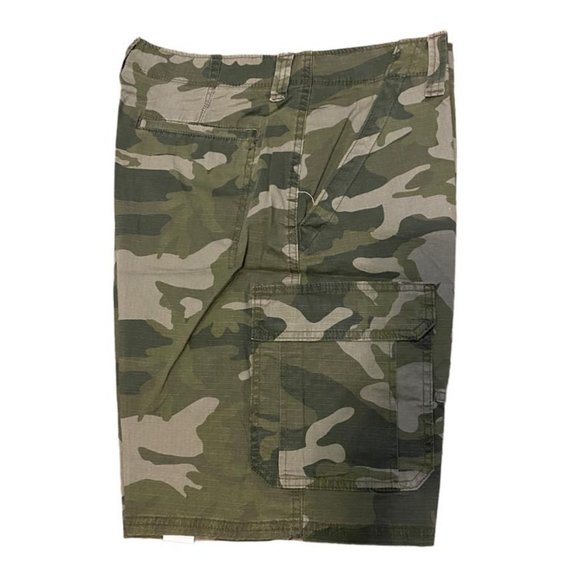 Wrangler camo relaxed fit stretch cargo shorts-32, 46 - Picture 2 of 8